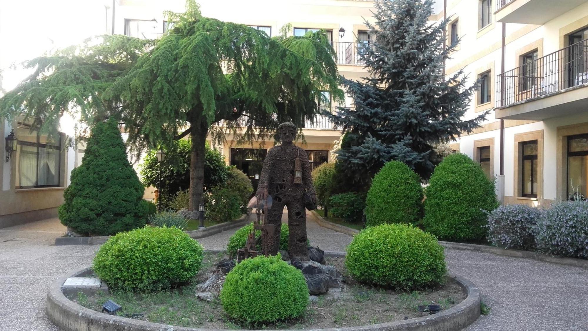 Balneario De Ledesma Hotel Vega de Tirados Exterior photo